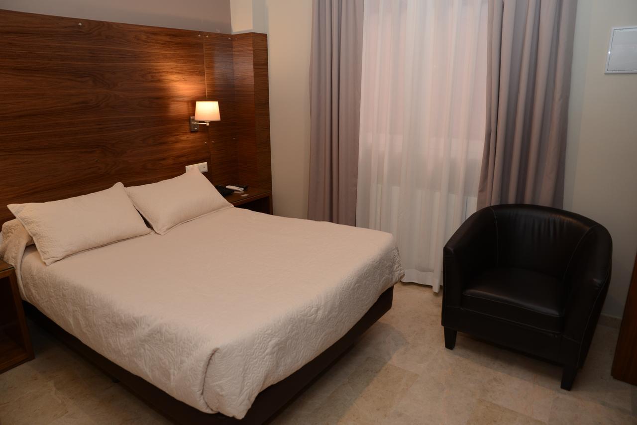 Hotel Escudero Ciudad Real Exteriör bild